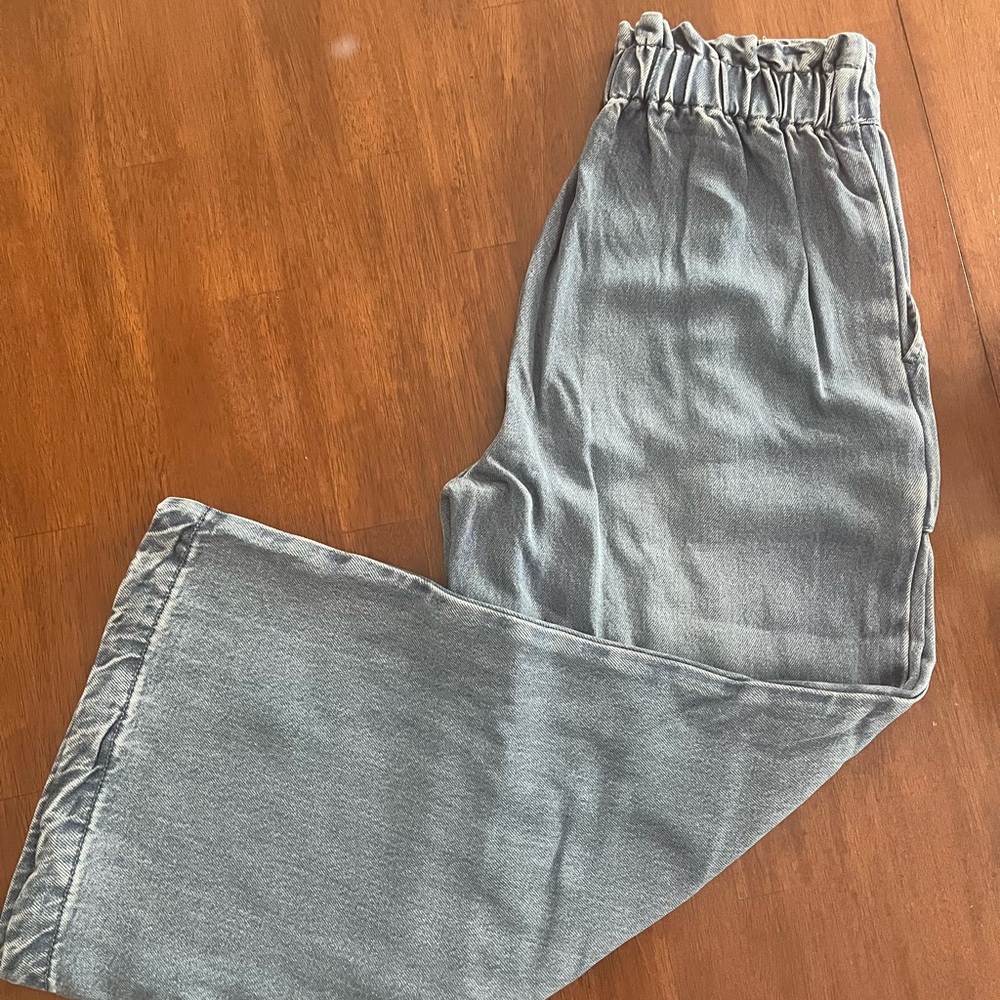 Women's Wide Leg, Cropped Jeans